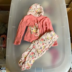 ❤️5/$20 Baby girl Gerber outfit with hat
